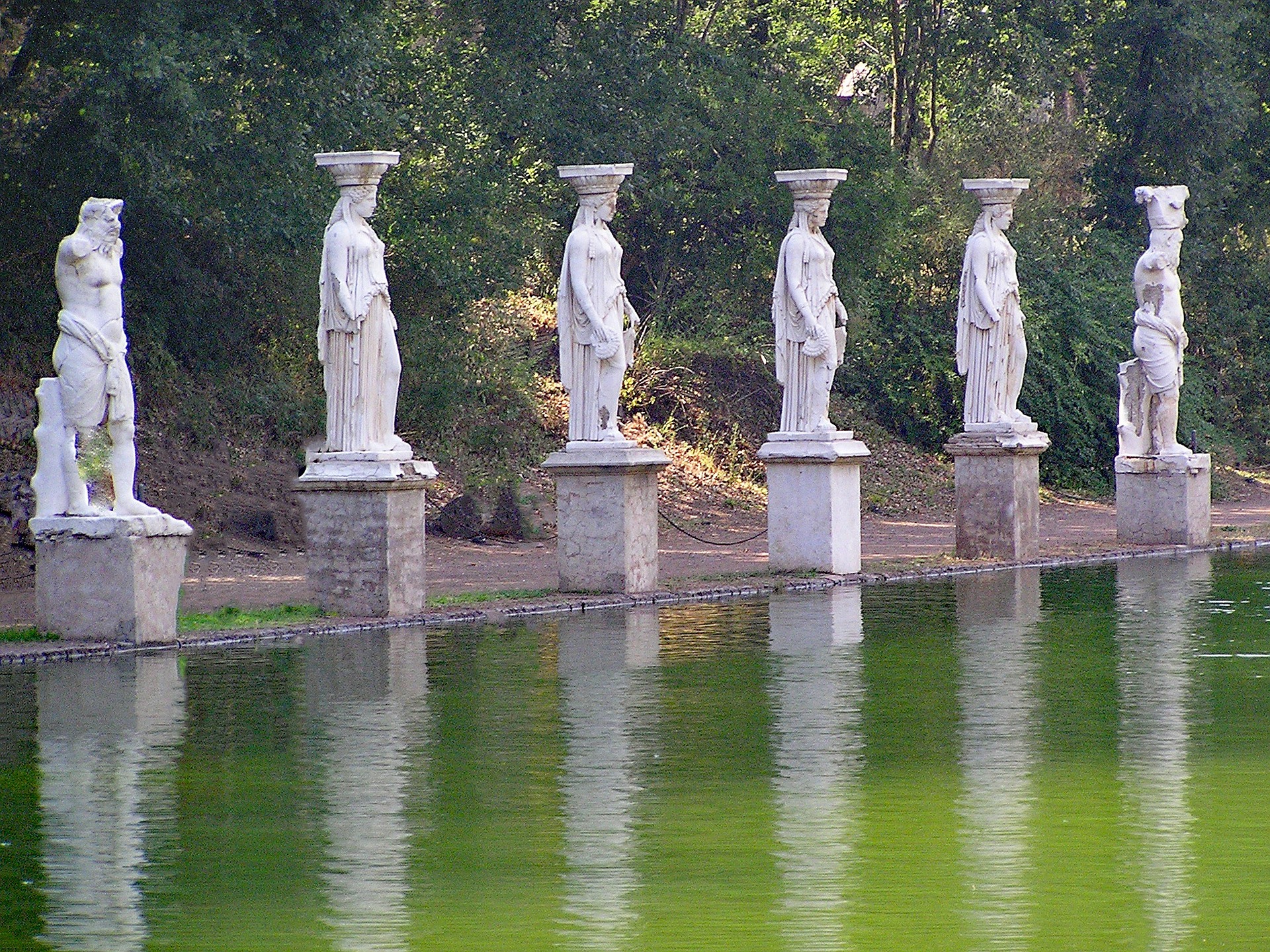 Villa Adriana, vicino residente Palma